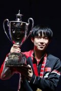 王楚钦终于承认了在采访中说他和孙颖莎是国乒